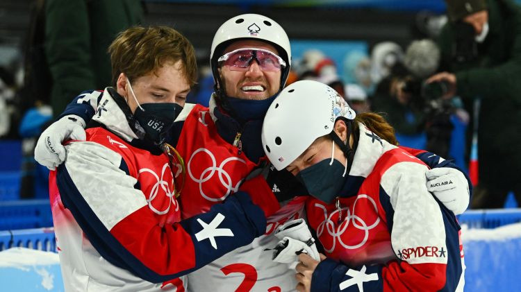 ASV kļūst par pirmo čempioni jaukto komandu akrobātikā frīstaila slēpošanā