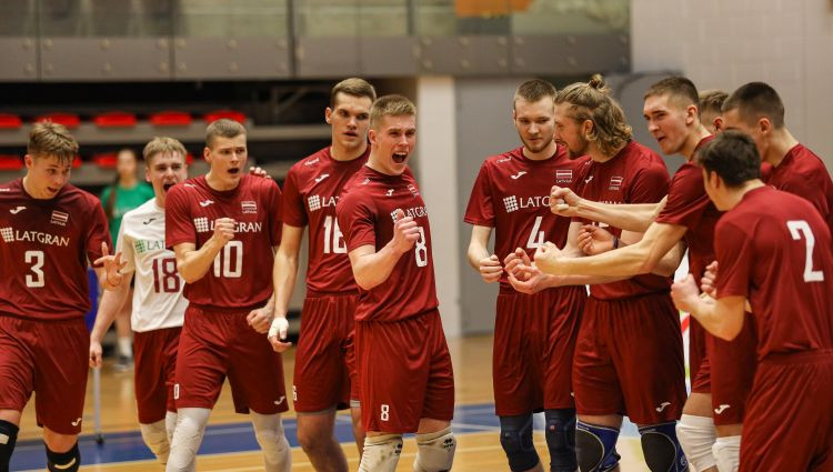 EČ kvalifikāciju Jelgavā U20 izlase sāk ar zaudējumu Čehijai trijos setos