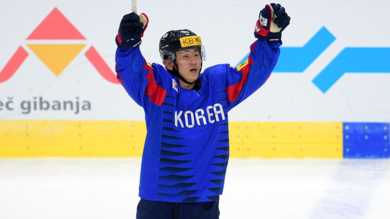 Dienvidkorejas hokejistiem svarīgs panākums PČ 1A divīzijas spēlē