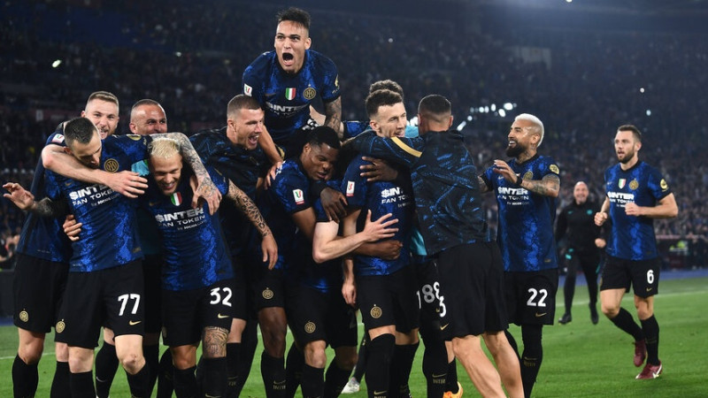 Perišičs papildlaikā iesit divreiz, ''Inter'' uzvar ''Juventus'' un izcīna Itālijas kausu