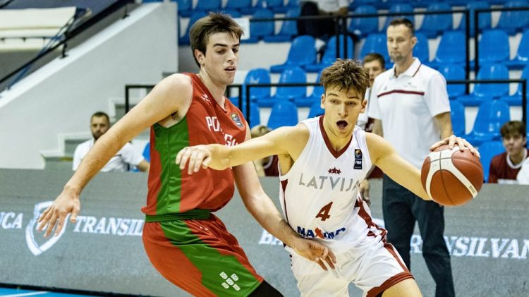 Latvijas U18 izlase pēdējā ceturksnī piedzīvo sagrāvi pret Portugāli