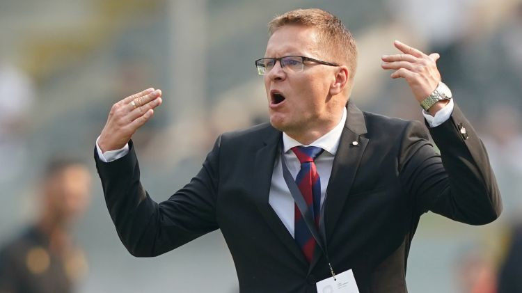 Medijs: lietuvietis Dambrausks viens no kandidātiem uz futbola izlases trenera vietu