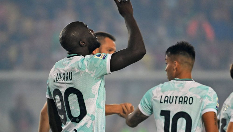 Lukaku ''Inter'' atgriežas ar vārtiem, ''Milan'' A sēriju sāk ar uzvaru
