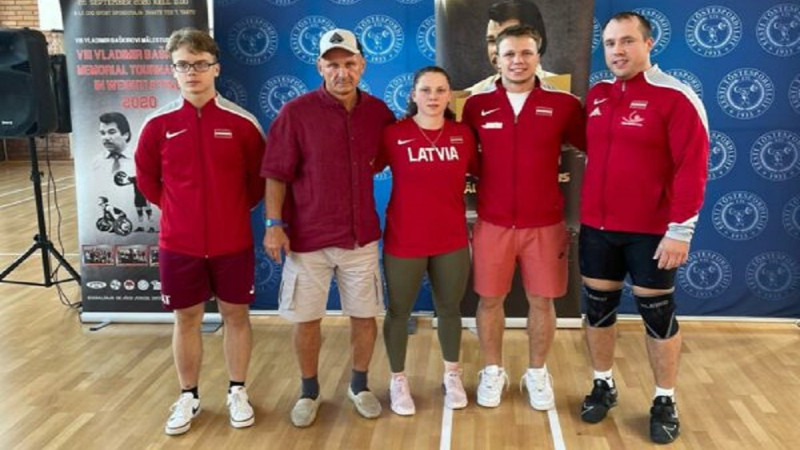 Plēsniekam un citiem Latvijas svarcēlājiem panākumi Igaunijā, jauns U20 rekords sievietēm