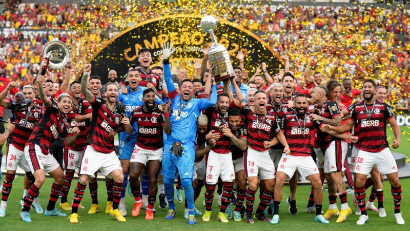 "Libertadores" kausa finālā "Flamengo" pārspēj Skolari trenēto vienību