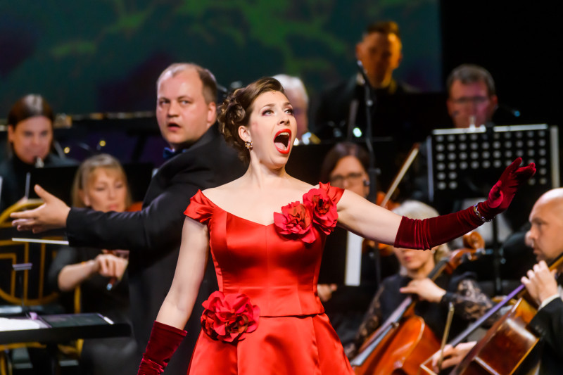 Valkā izskanēs Operetes teātra teatralizētā koncertprogramma «Musique d'amour»