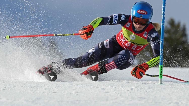 Šifrina Andorā svin karjeras 21. uzvaru Pasaules kausā milzu slalomā