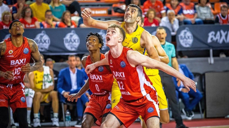 FIBA ČL: Mejerim deviņi punkti neveiksmē, Šteinberga klubs pagarina sēriju
