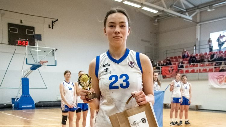 Latvijas U16 meiteņu izlase Baltijas kausu Rīgā sāk ar uzvaru