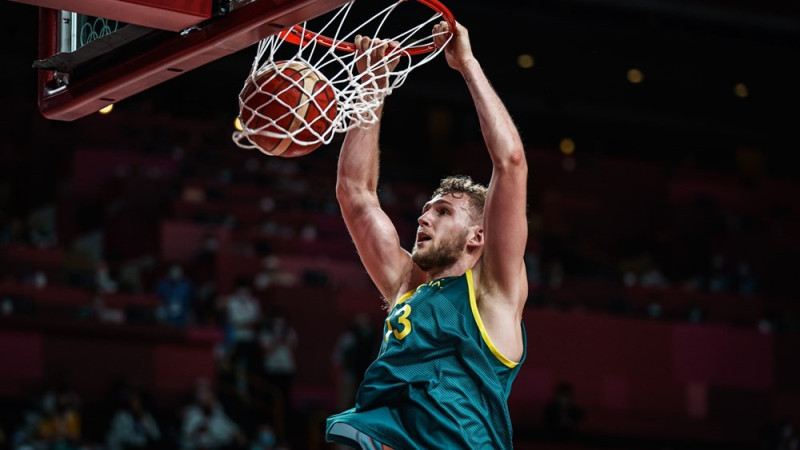 Austrālijas izlase traumas dēļ paliek bez NBA centra Lendeila