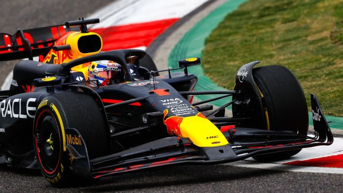 Verstapens izcīna "Red Bull" komandai 100. pole position