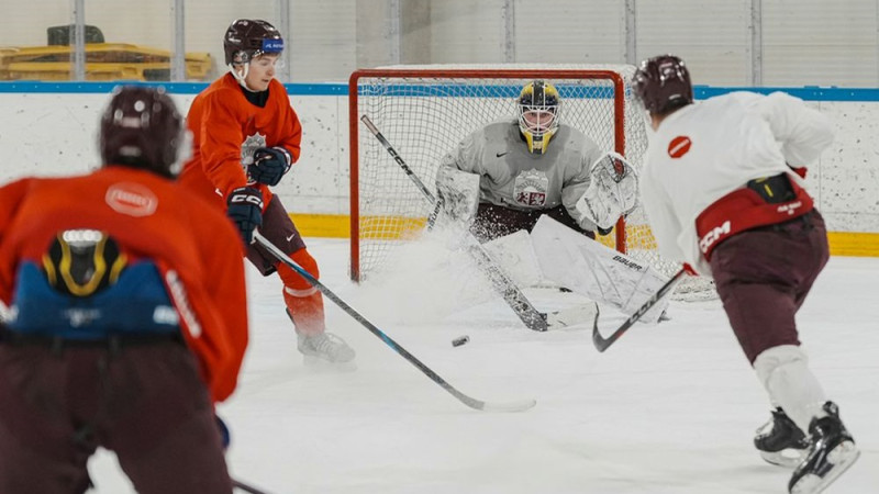 Latvijas U-20 hokejisti sāks pārbaudes turnīru Austrijā