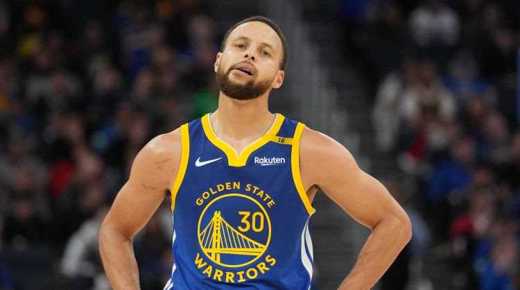 Bostona zaudē divas vietas, NBA vērtībās dominē "Warriors", "Knicks" un "Lakers"