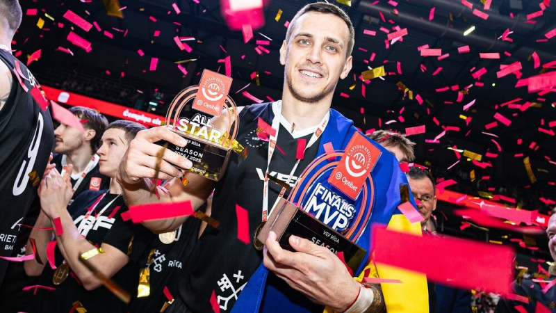 Fināla MVP Bobrovs: ''Komanda deva iespēju atpūsties, jo bija grūti pat piecelties no gultas''
