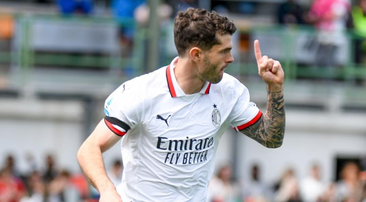 Pulisikam desmitie vārti sezonā, derbijā uzvarējusī "Milan" turpina uz augstas nots