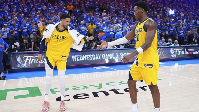 ″Pacers″ Indianā lūkos gūt vēsturiski svarīgu pārsvaru NBA finālsērijā