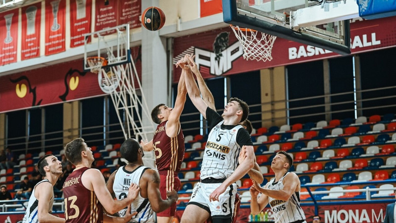Žagara ″Fenerbahce″ divkāršo pārsvaru Turcijas finālā, ″Partizan″ pārvar pusfinālu Serbijā