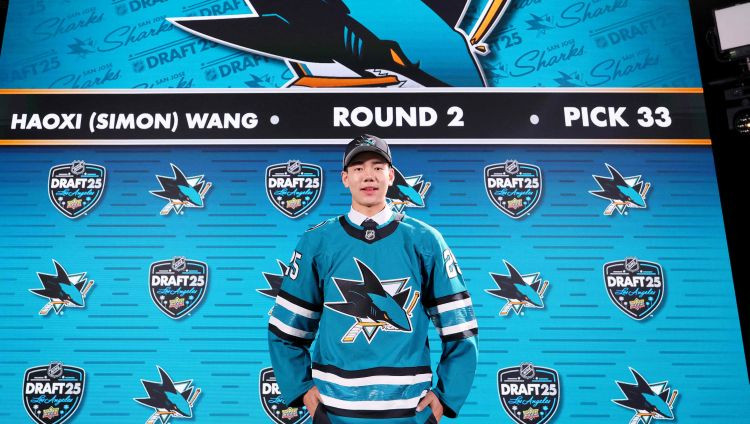 Latviešiem vilšanās NHL draftā, Ķīna un Horvātija raksta vēsturi