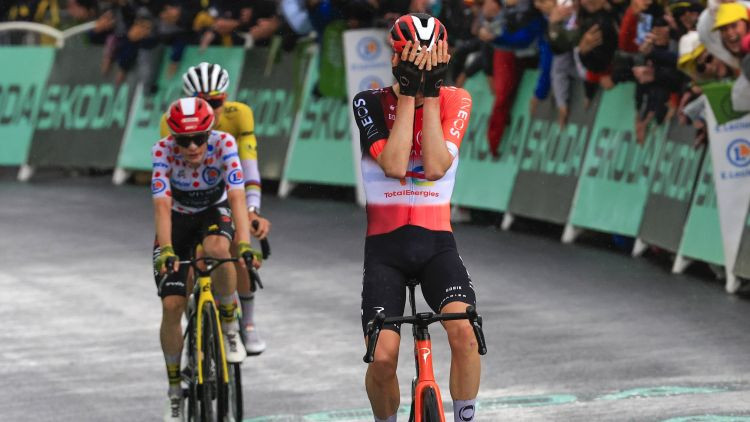 Nīderlandietim Arensmanam otrā uzvara posmā, Neilands un Skujiņš apaļās vietās otrajā simtā