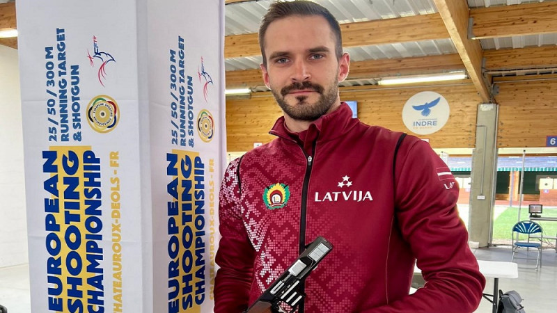 Strautmanim zelts, Latvijas komandām sudrabs un bronza Eiropas čempionātā