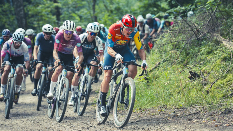Gravel Weekend 145 km Tukumā uzvar nīderlandietis un britu riteņbraucēja, Skujiņš devītais