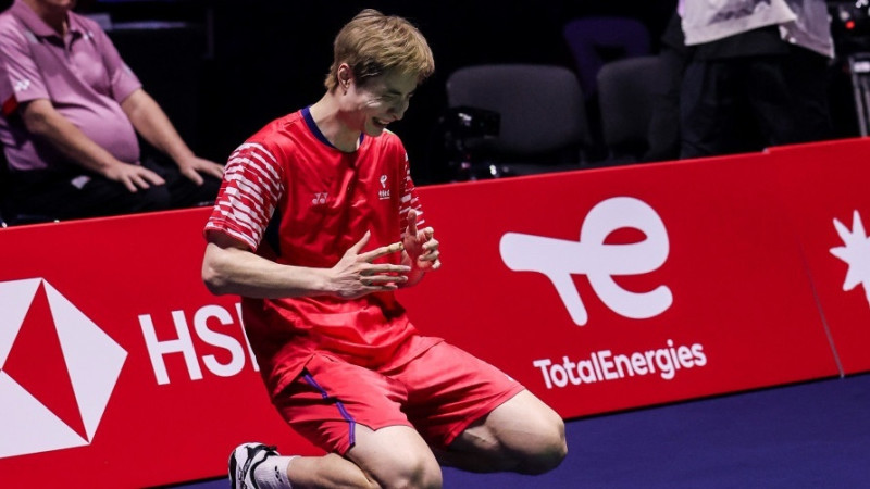 Par pasaules čempioniem badmintonā kļūst Ķīnas un Japānas pārstāvji