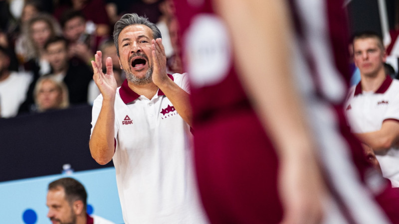 Luka Banki: "Latvija ir ārkārtas situācijā – jābūt iespējai pieteikt spēlei 12 spēlētājus"