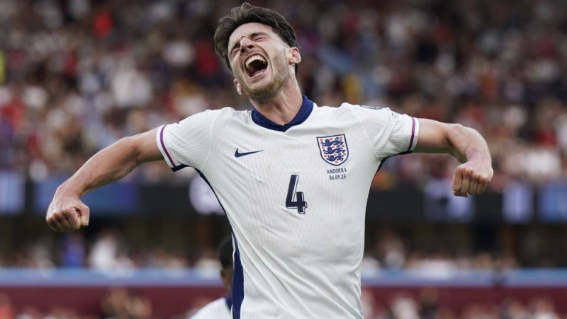 Angļi mokas ar Andoru, Portugāle norullē Armēniju