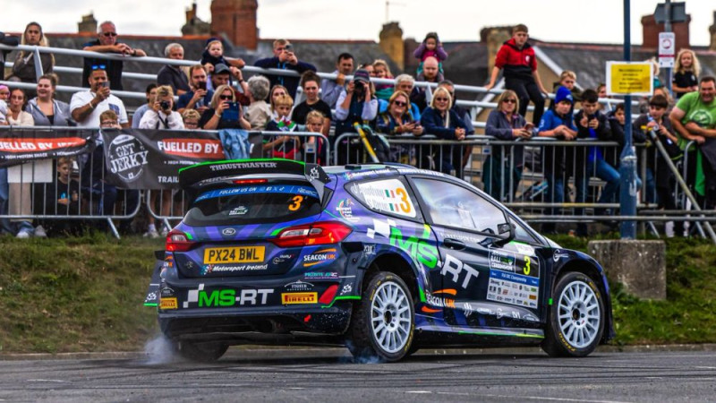 Ārmstrongs izcīna karjeras pirmo ERC panākumu, "M-Sport" komandai dubultuzvara