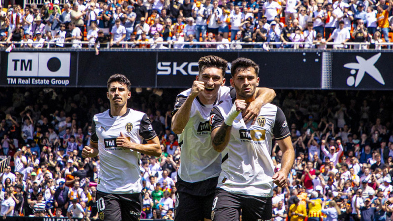 Ereras brīnumi vārtos neglābj "Osasuna" pret "Villareal", "Valencia" negaidīti uzvar "Athletic"