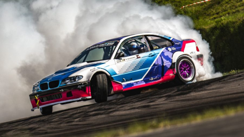FIA Starpkontinentālais drifta kauss Biķerniekos pulcēs 45 sportistus no 33 valstīm