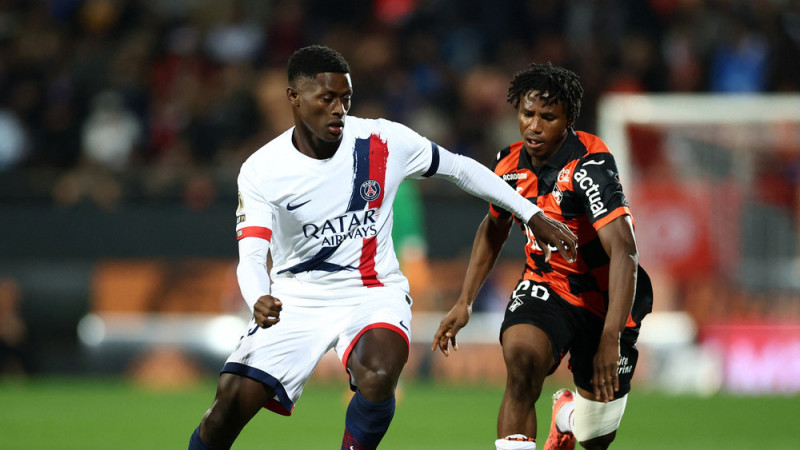 PSG vien punkts pret "Lorient", "Lens" zaudējums pastarītei pēdējās minūtēs