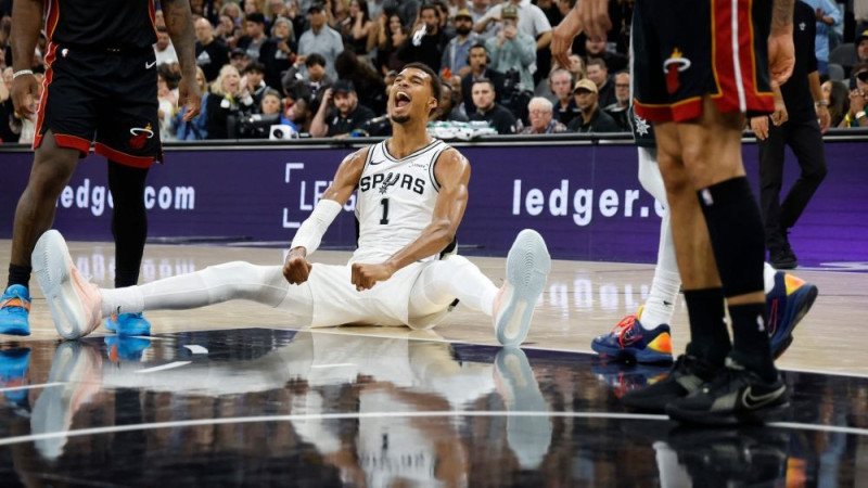 Vembanjamam jaudīga statistika ″Spurs″ vēsturiskā uzvarā