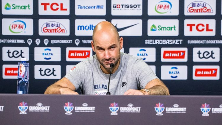 Spanulis Eirolīgas grafikā turpinās vadīt Eiropas bronzas medaļnieci Grieķiju