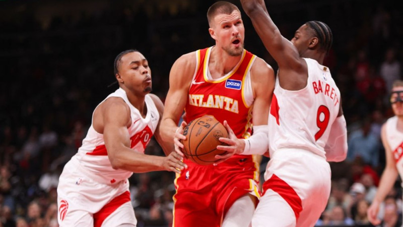 Porziņģis un ″Hawks″ centīsies atriebt sezonas ievadā ciesto neveiksmi