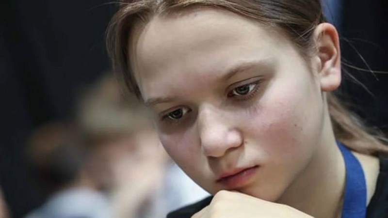 Latvijas šahiste Tolmačeva triumfē Eiropas jauniešu čempionātā