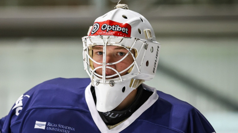 Mežsargs nosargā, "Mogo" otrā cēliena izskaņā veic izšķirošu triecienu Kortīnai