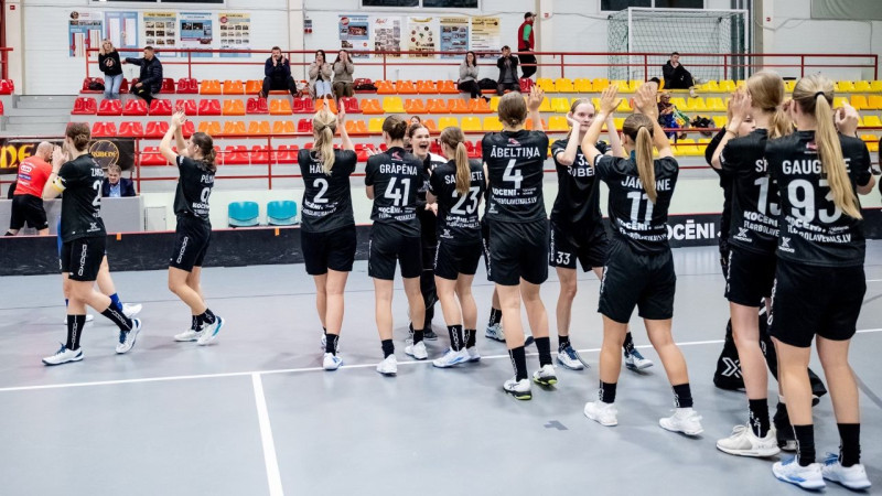 Ābeltiņa un Grāpēna nodrošina "Rubenei" uzvaru Tallinā