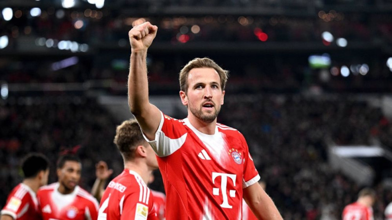 Keina ″hat-trick″ 22 minūtēs nodrošina ″Bayern″ uzvaru