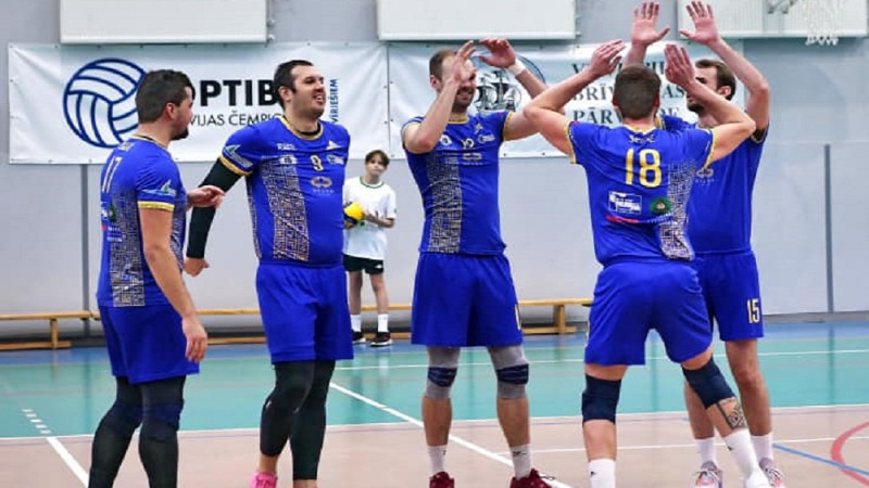 LČ volejbolā divas uzvaras ļoti līdzīgās spēlēs "Ventspilij" un "Piejūrai", zaudējumi vicelīderei "Līgatnei"