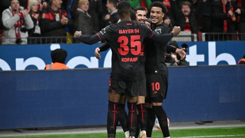 "Bayer" otrajā puslaikā nokārto uzvaru, pastarīšu duelī "St. Pauli" apspēlē "Heidenheim"