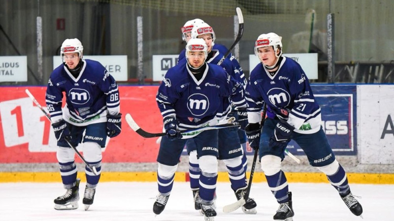 Labdarības mačā ″Prizma″ savā laukumā piekāpjas čempionei