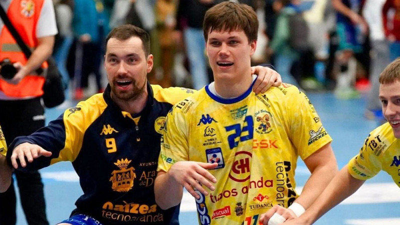 "Villa de Aranda" pārtrauc neveiksmju sēriju ASOBAL, Rogonovs gūst vārtus