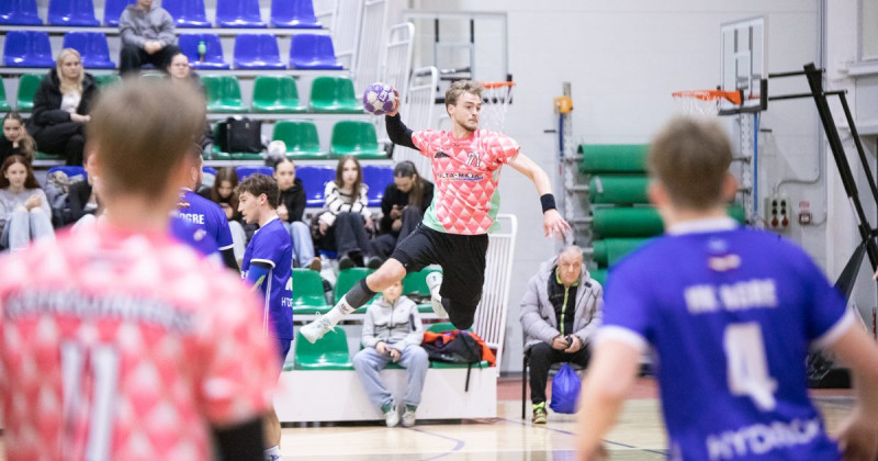 "Salaspils SS" uzvar "ONSC/HK Ogre", nostiprinoties B grupas galvgalī