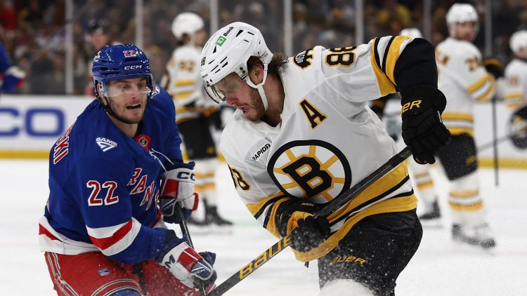 Bostonai desmit vārti, Pastrņākam sešas piespēles, Makdeivids un Selebrini turpina sērijas