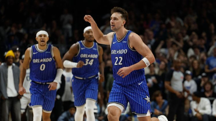 NBA viesizrādes Eiropā: Orlando ar trim vāciešiem ierindā atspēlē 20 punktus Berlīnē