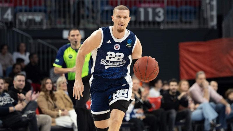 Larkina ēra beigusies? Turcija naturalizē aizsargu ar prāvu NBA pieredzi