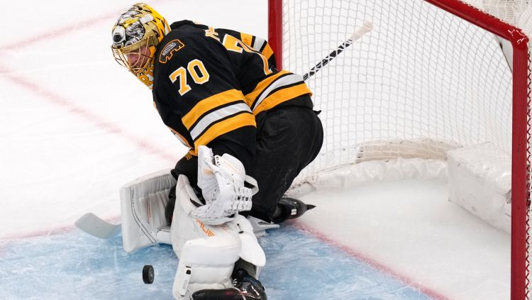 Somijai pirms olimpiskajām spēlēm nākas veikt izmaiņu vārtsargu līnijā