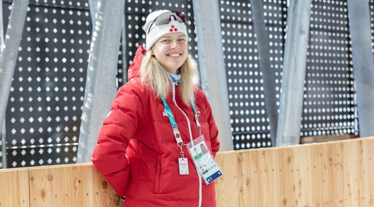 Kamaniņu sacensības sāks arī dāmas, hokejistiem treniņš ar šveiciešiem