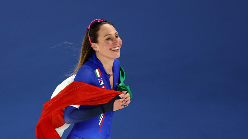 Lolobridžidai zelts arī 5000 metru distancē, nīderlandiete Konaina debitē spēlēs ar sudrabu